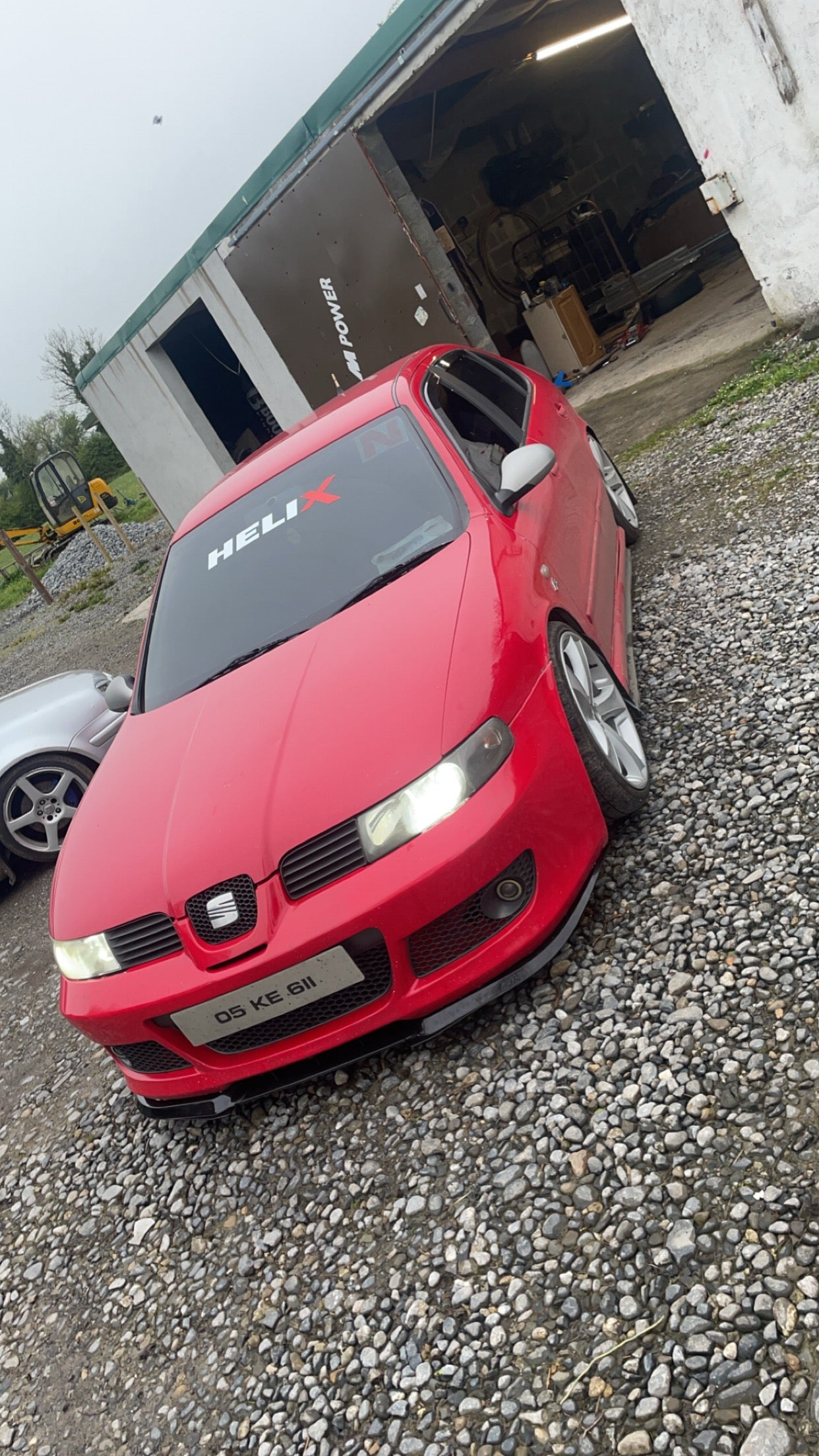 Gloss cupra splitter