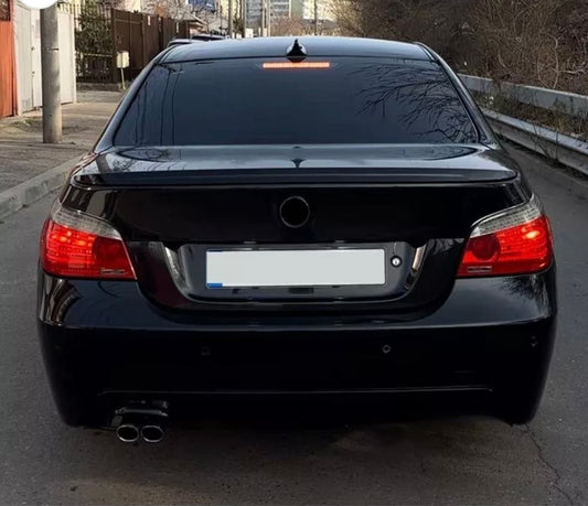 E60 boot spoiler